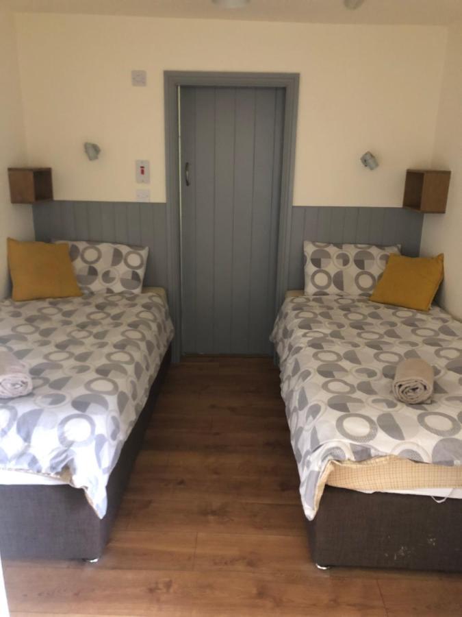 The Snug, Ardfert Village المظهر الخارجي الصورة